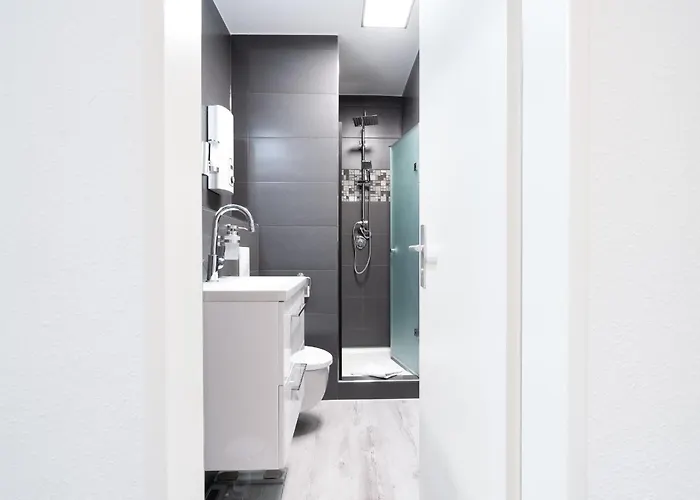 Klein & Fein アパート *