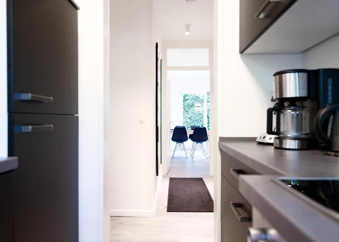 Klein & Fein * シャルボイツ