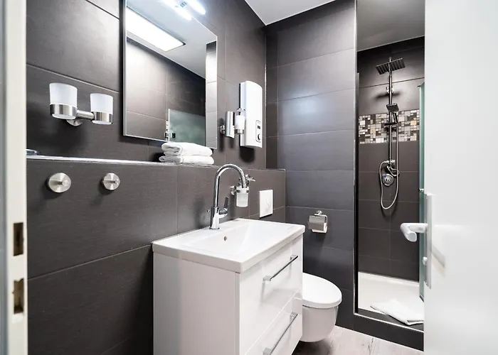 Klein & Fein アパート