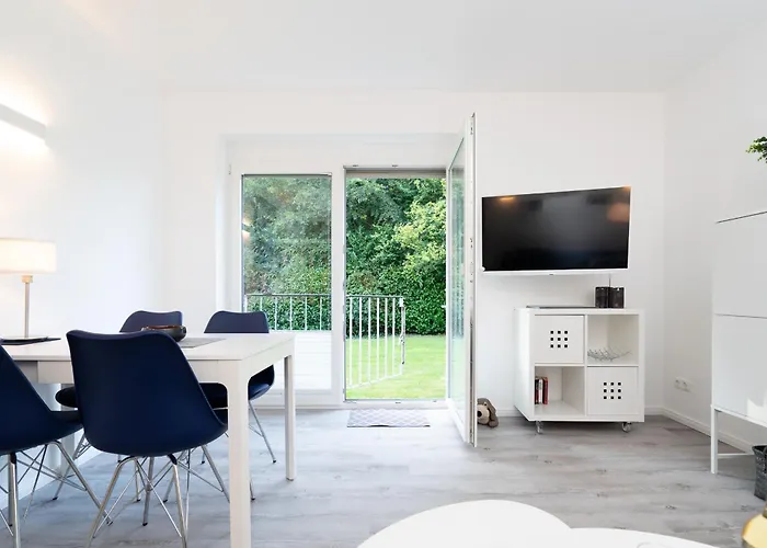 アパート Klein & Fein シャルボイツ