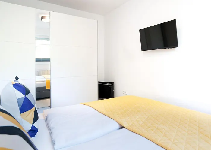 Klein & Fein シャルボイツ